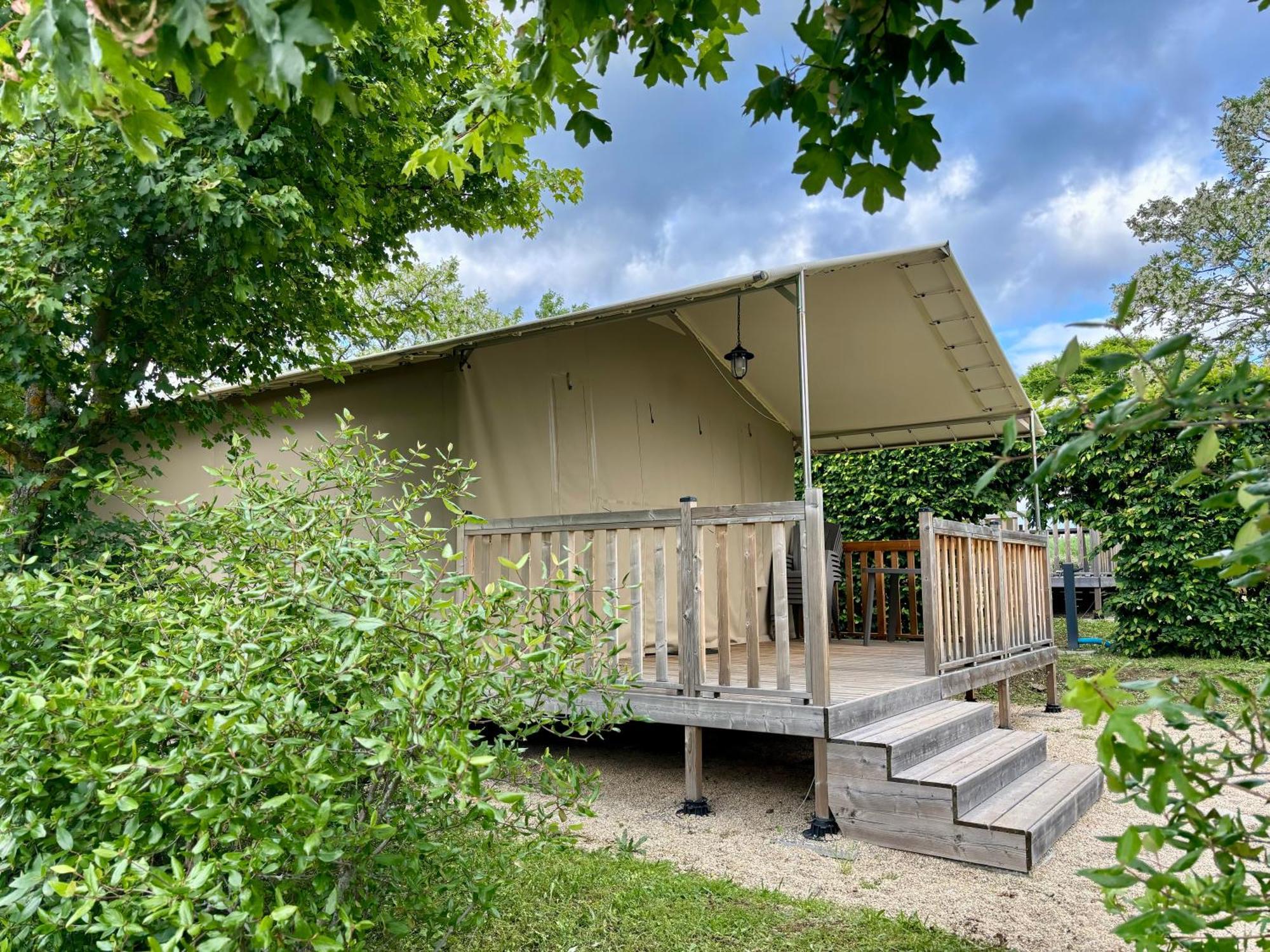 Camping Onlycamp Pierre & Sources Вольвік Екстер'єр фото